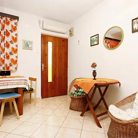Apartment Apartments With A Parking Space Podaca, Makarska - 6055 Podaca